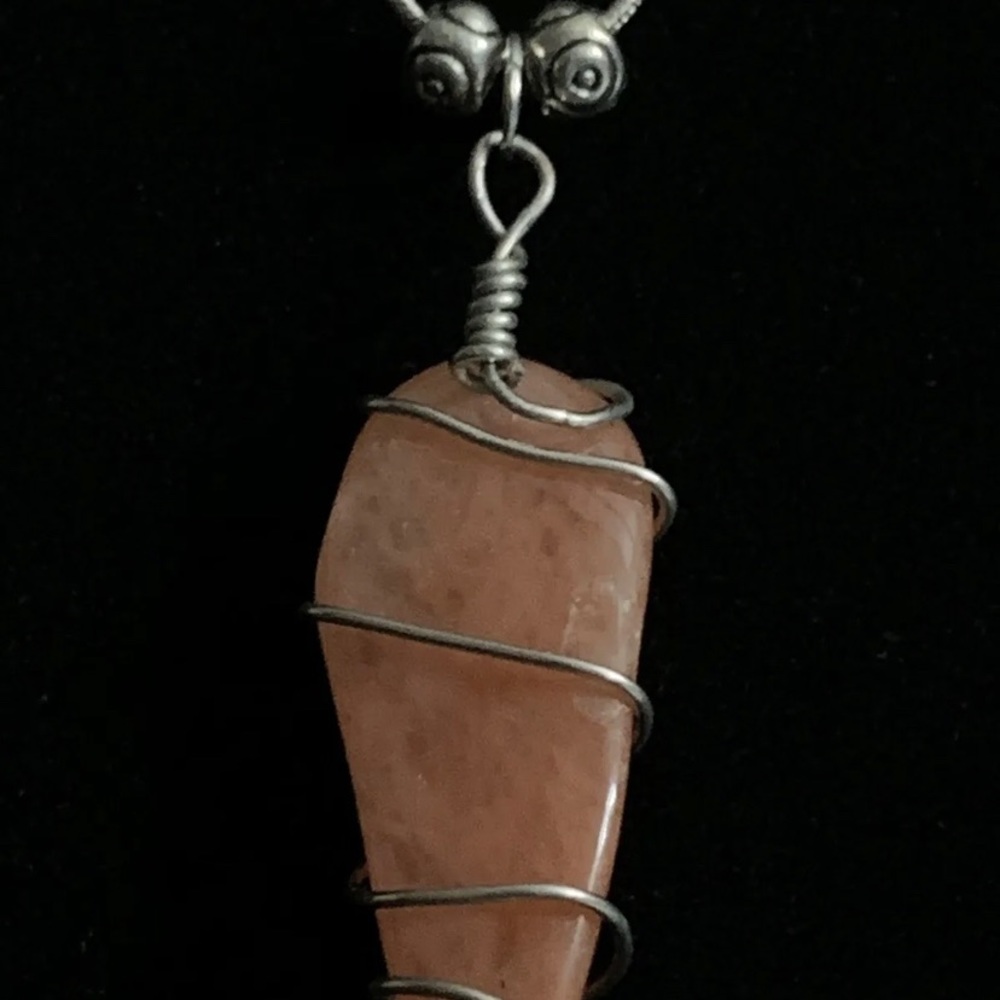 1.5” Hand Wrapped Aventurine Stone Pendant With  Free Silver Plated Necklace - Picture 4 of 6